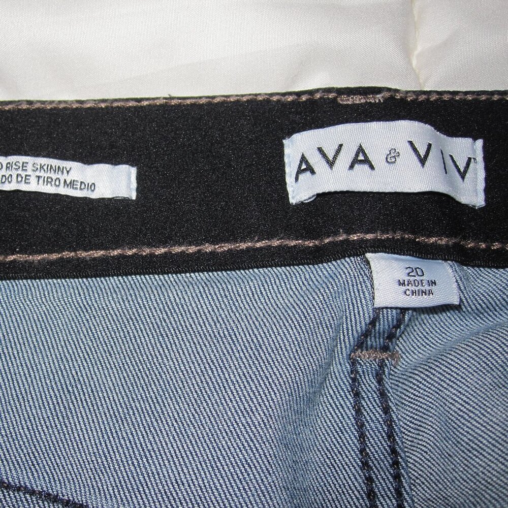 Ava & Viv mid-rise skinny jean 20